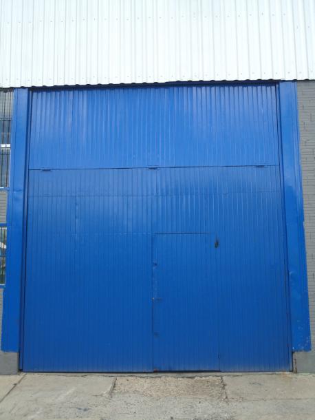 Portão Basculante Industrial