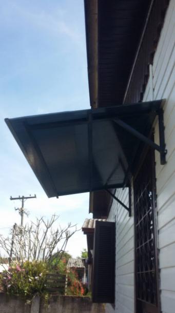 Telhado policarbonato de proteção de janela