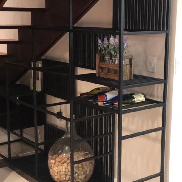 Estante em aço sob medida