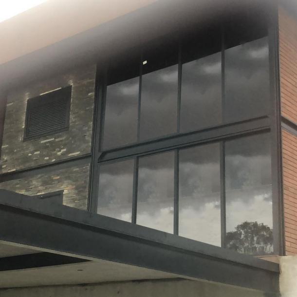 Esquadrias de alumínio